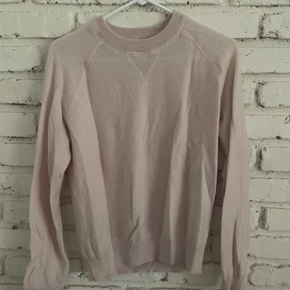Quince baby pink cashmere sweater